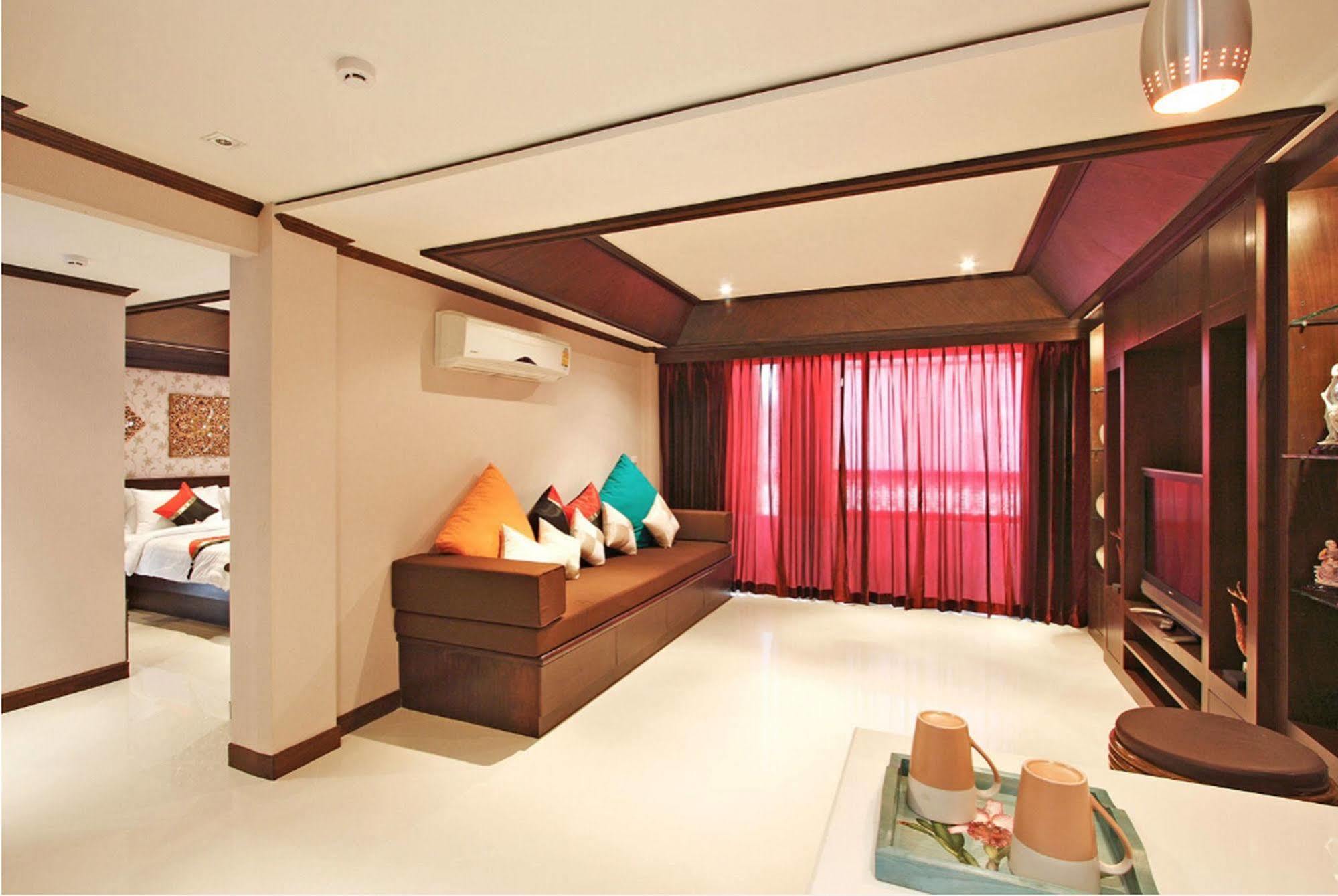 Rayaburi Hotel, Patong Eksteriør billede